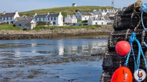 Laphroaig | 2015 – 2025 | The Single Malts of Scotland – Small Batch